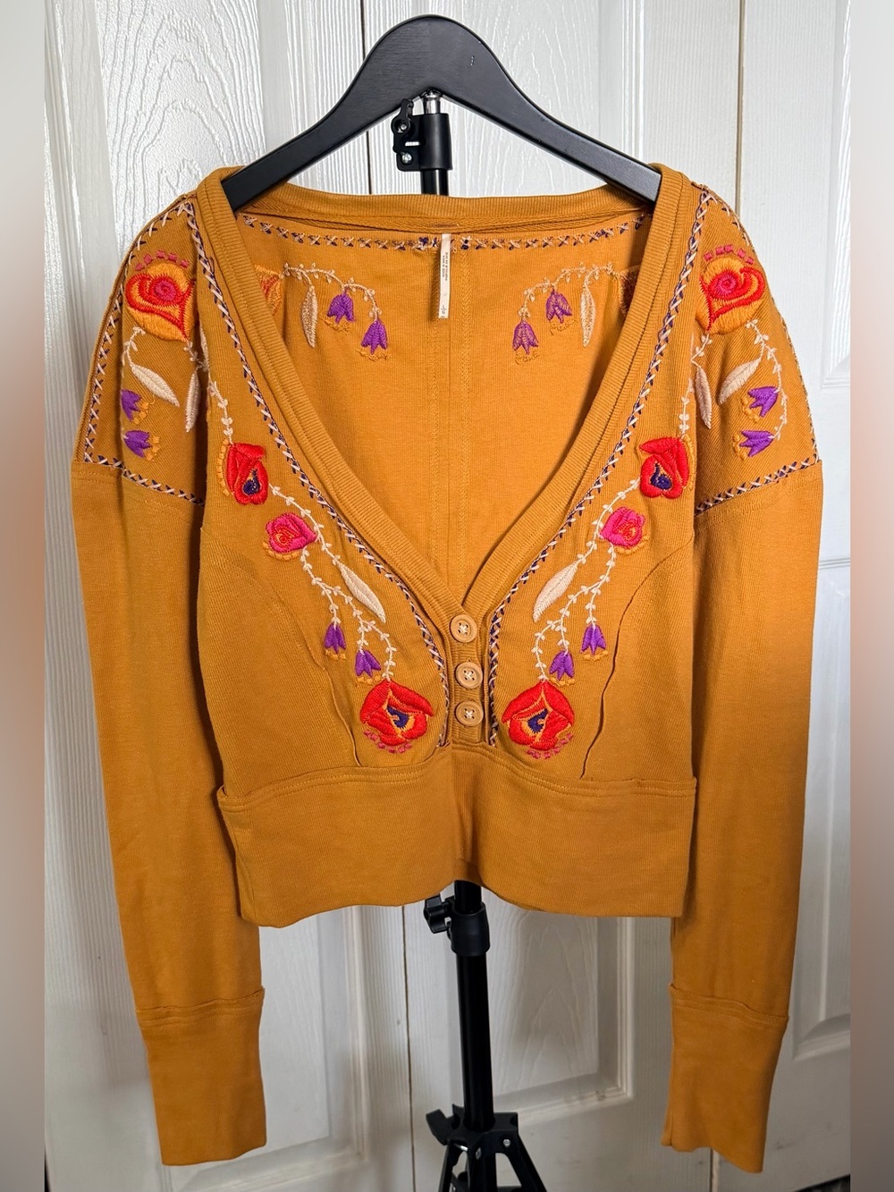 Free People Embroidered Boho Henley Pullover Mustard Floral Size L